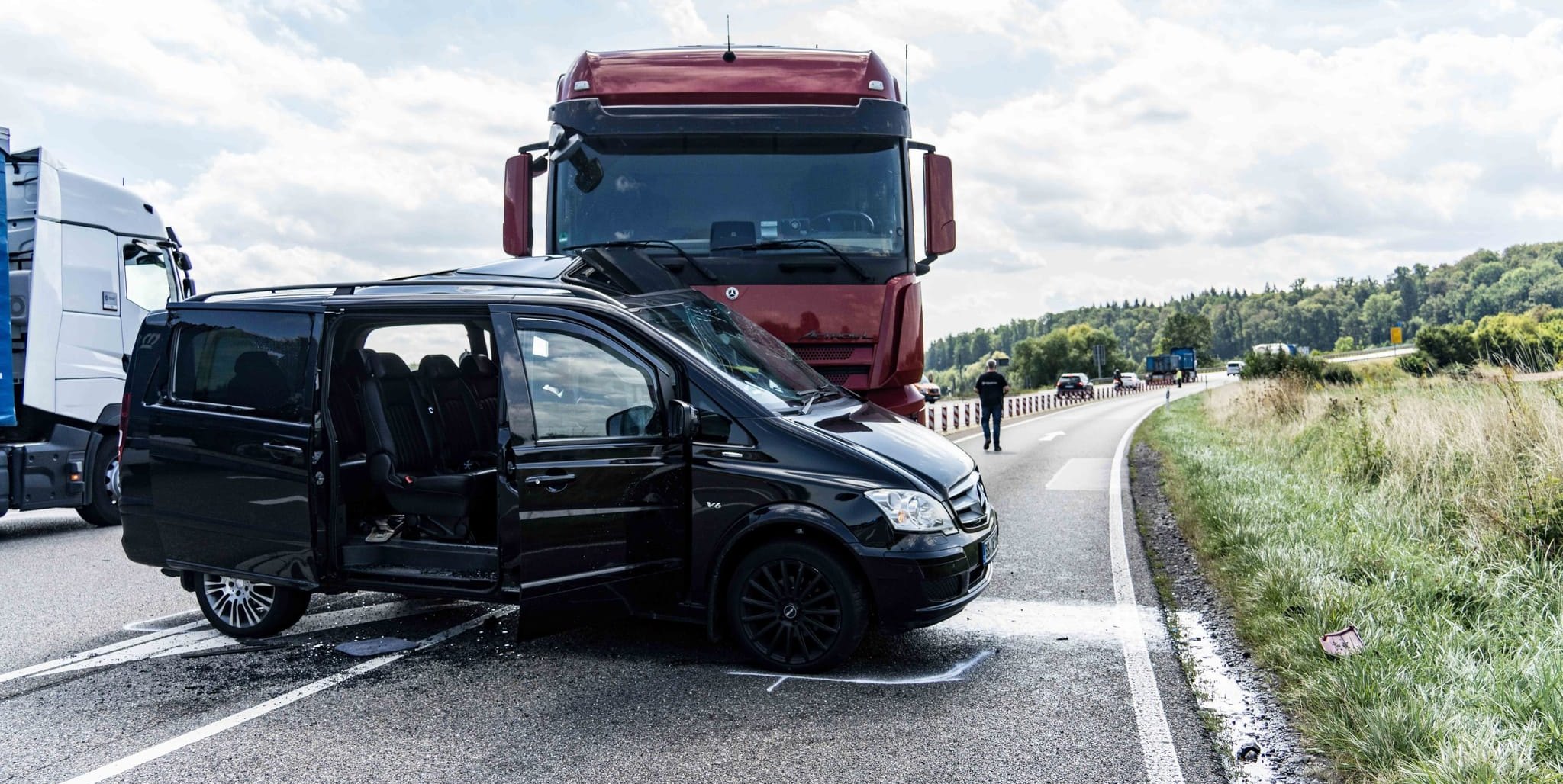 Unfall auf B295 bei Renningen: Polizei ordnet Blutprobe an