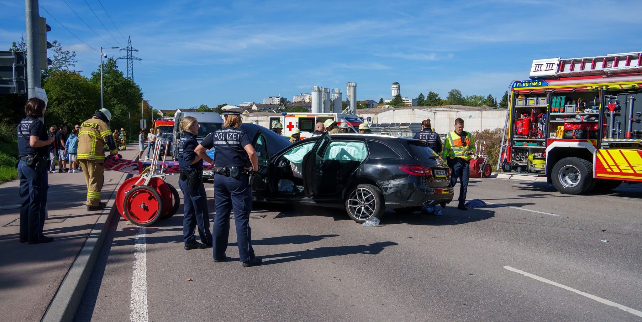 Three injured after serious accident in Böblingen