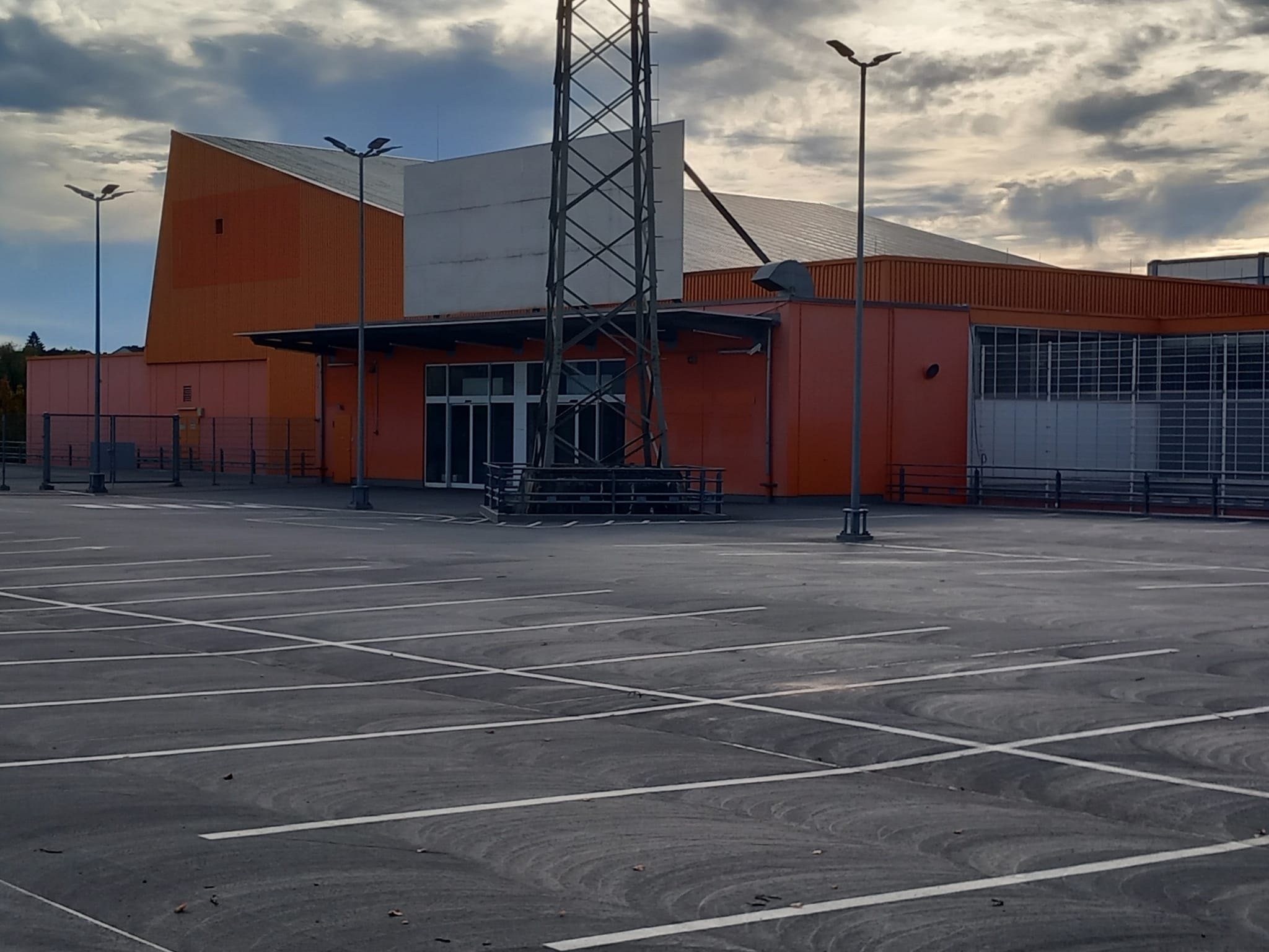 Former Sindelfingen OBI: Future use remains undecided