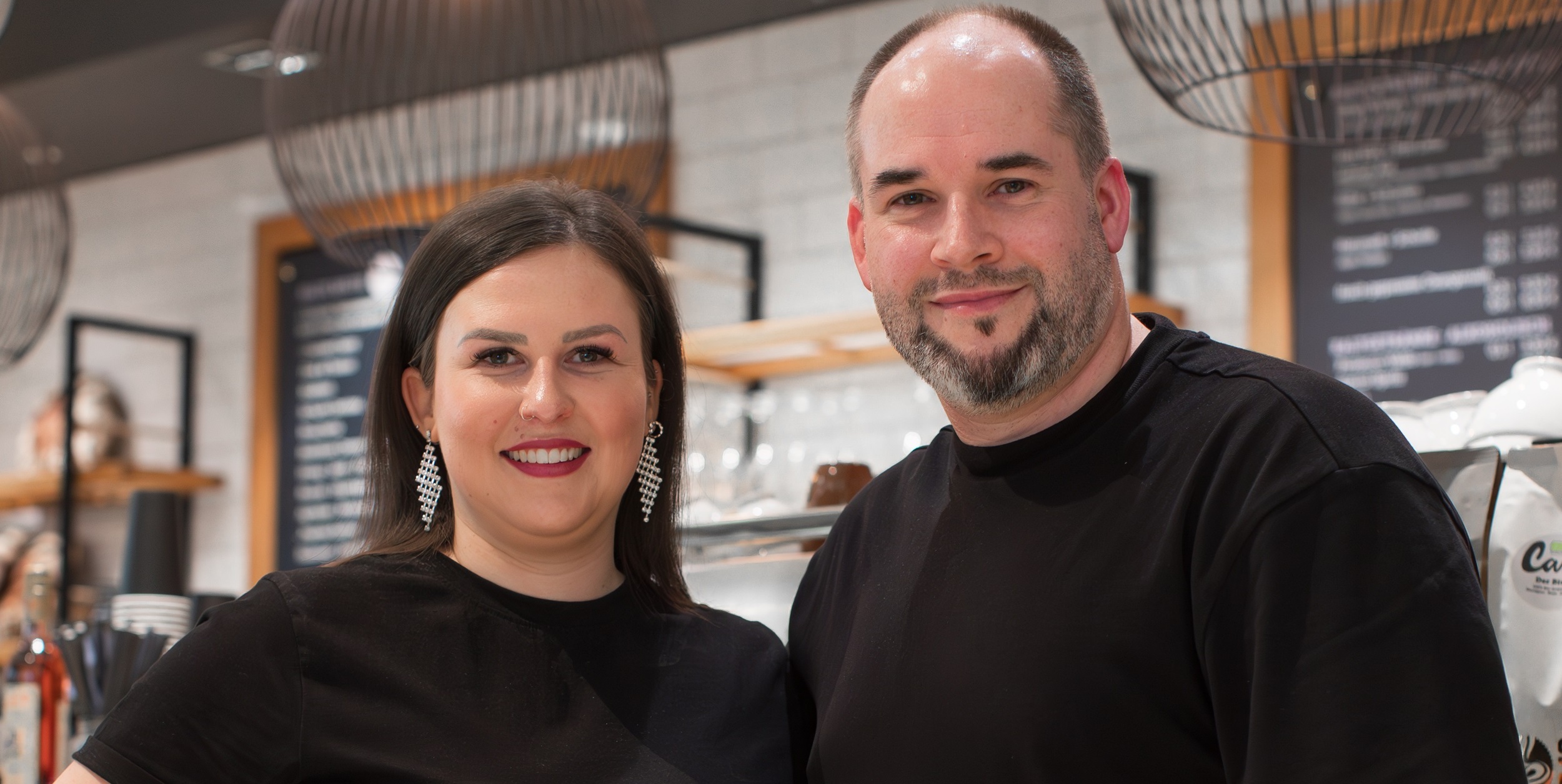 Janina Rehorsch und Fabian Kunze als neue Geschäftsleitung des Café Casa.