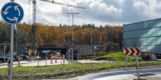 Bald geht‘s wieder durch die Unterführung.