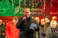 Vorweihnachtliche Stimmung auf dem Sindelfinger Marktplatz.