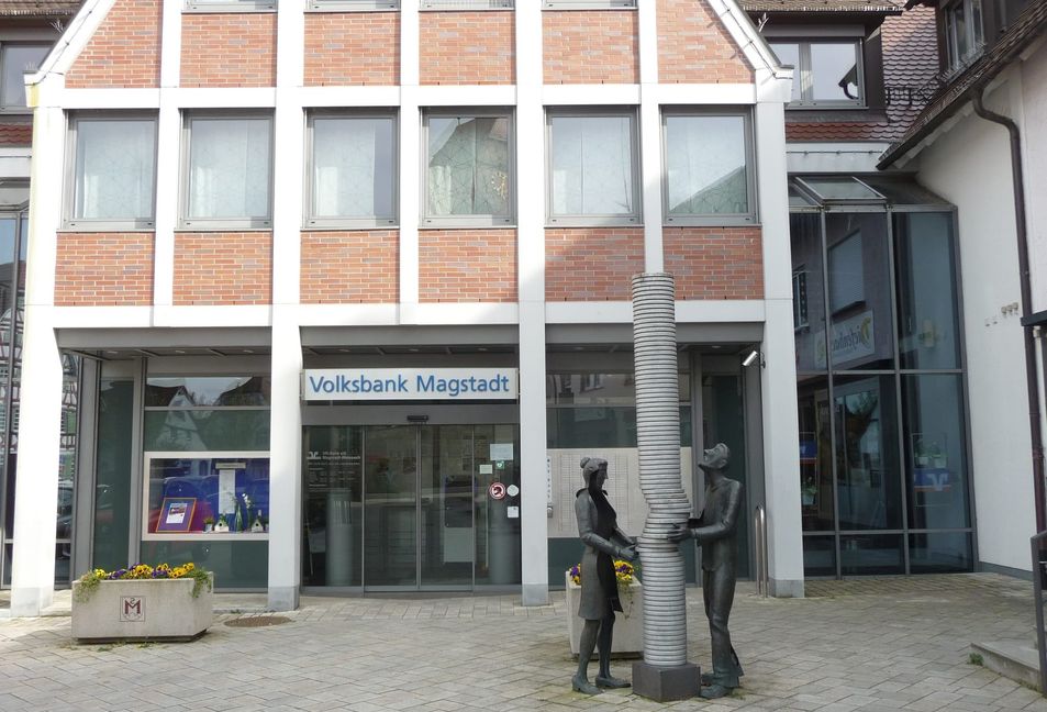 Das Stammhaus der VR-Bank Magstadt-Weissach am Magstadter unteren Marktplatz soll als Filiale erhalten bleiben, so wie die heutigen Zweigstellen in Weissach und Nussdorf.