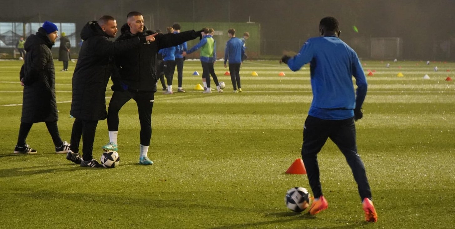 Ihsan Basaran und Noah Welter bringen den A-Jugend-Bundesligisten Freiberg auf Kurs.