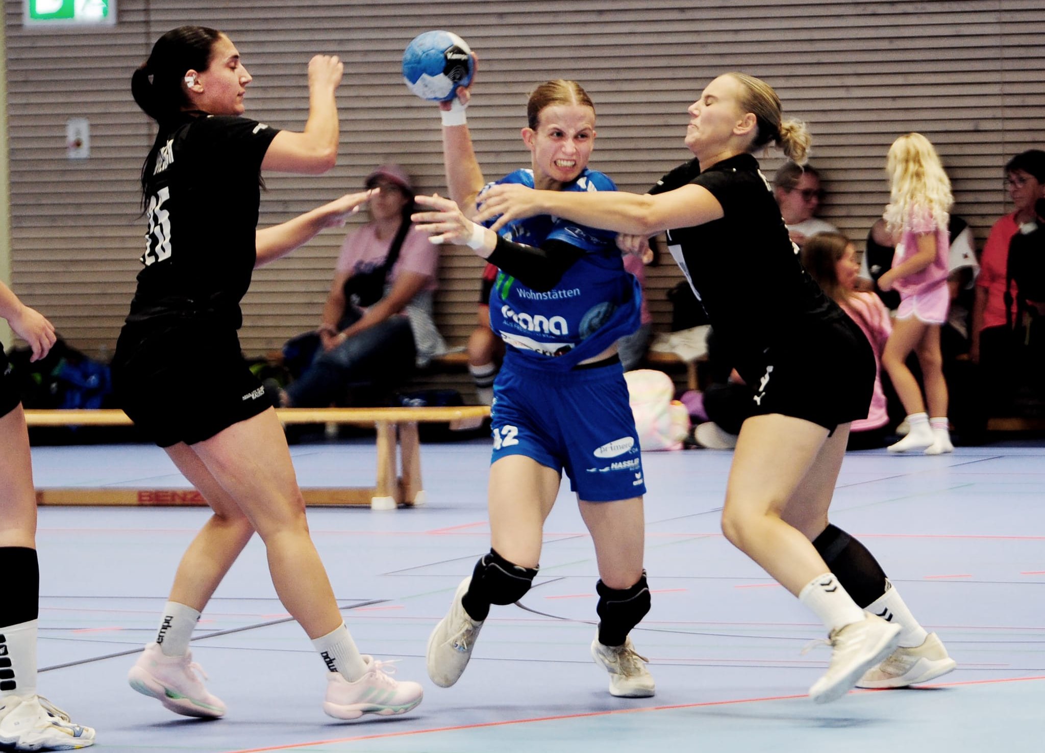 Sophie Hill reist mit der HSG am Sonntag nach Freiburg.