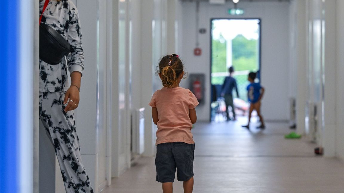 Vor allem für schutzsuchende Frauen und Kinder wird es künftig schwieriger, nach Deutschland zu kommen.
