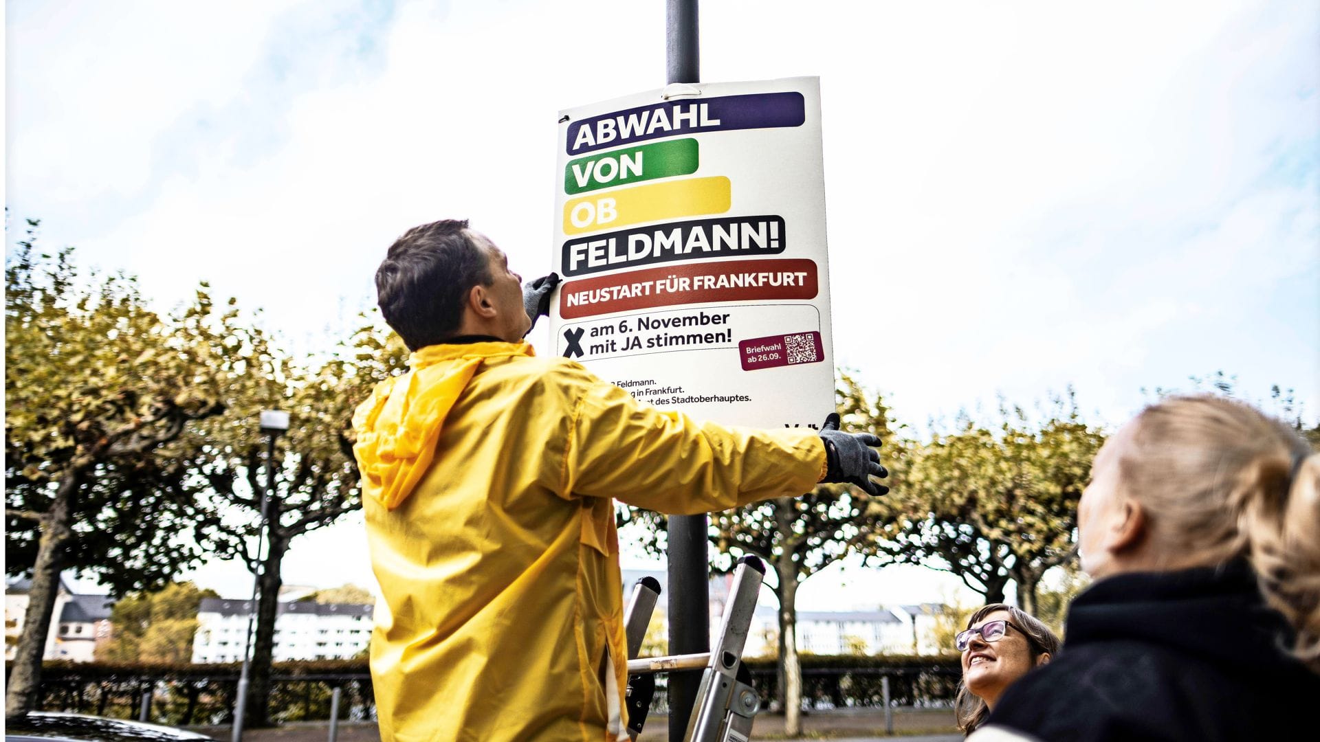 In Frankfurt stimmten   2022 mehr als 95 Prozent der Wähler dafür, dass OB Peter Feldmann das Rathaus  verlassen musste.