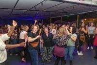 Mama geht Tanzen in Holzgerlingen.