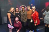 Mama geht Tanzen in Holzgerlingen.