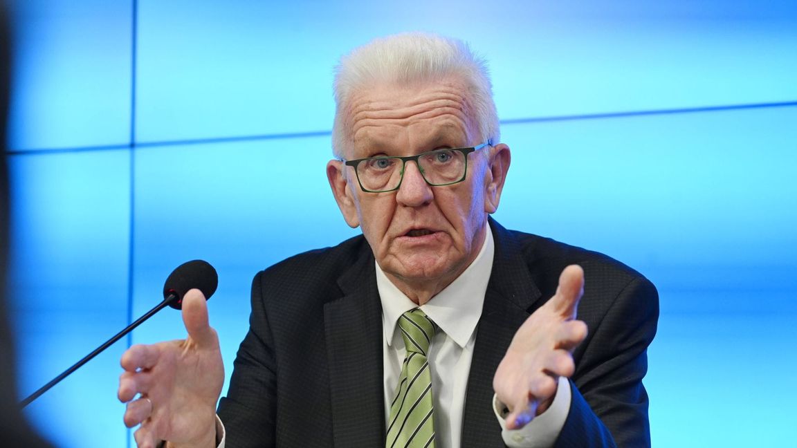 Eines ist für die Landtagswahl 2026 sicher:  Er ist im Parlament und in der Regierung nicht mehr dabei, und er ist nicht der einzige.