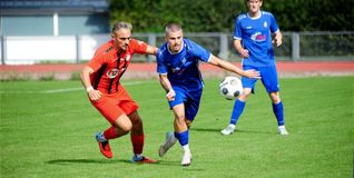 Fabio Carneiro de Carvalho und die SVB gewinnen deutlich mit 6:0 gegen den FV Neuhausen.