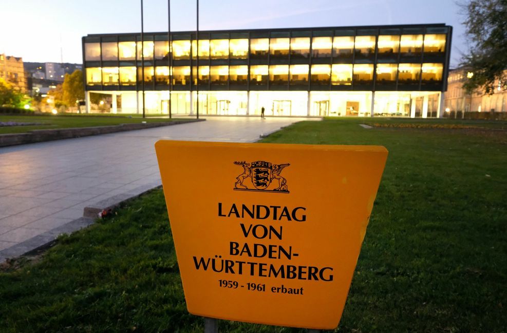 Wer Einfluss auf Abgeordnete im Landtag Einfluss nimmt, soll künftig transparenter werden.