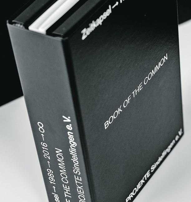 Das Zeitkapsel-Buch erscheint zur Frankfurter Buchmesse. Bild: z