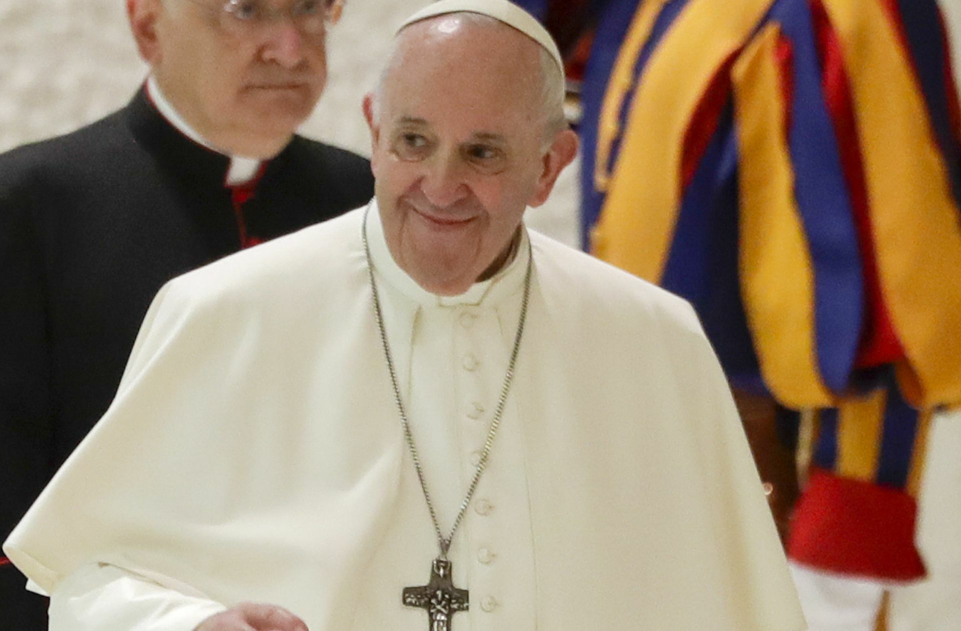 Papst Franziskus erzürnt mit seinen Aussagen zu Homosexuellen Konservative.