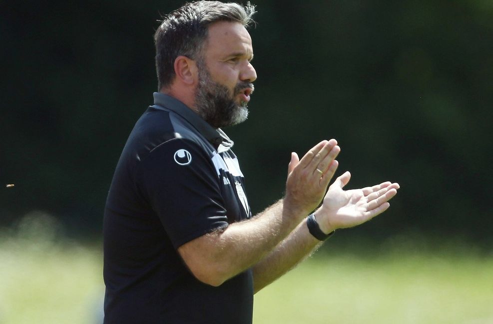 Evangelos „Laki“ Sbonias muss beim Regionalliga-Absteiger SG Sonnenhof Großaspach eine neue Mannschaft formen.