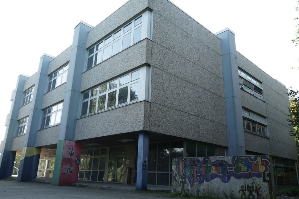 Dass die alte Rappenbaumschule abgerissen wird steht fest. Was stattdessen dort entsteht ist aber wieder fraglich.      Bild: Heiden