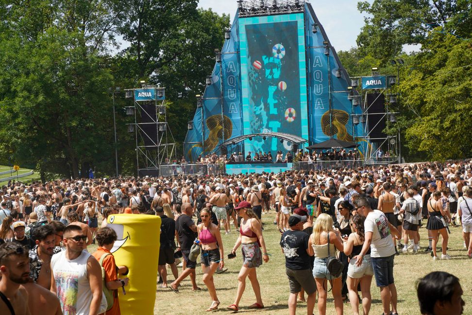 Mit 14.500 Besuchern hat das Wwet-Festival im Sindelfinger Freibad seine maximale Auslastung errreicht.   Bild: Dettenmeyer