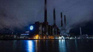 Der Stammsitz von Volkswagen in Wolfsburg hat die größte Autoproduktion Deutschlands. (Archivbild)