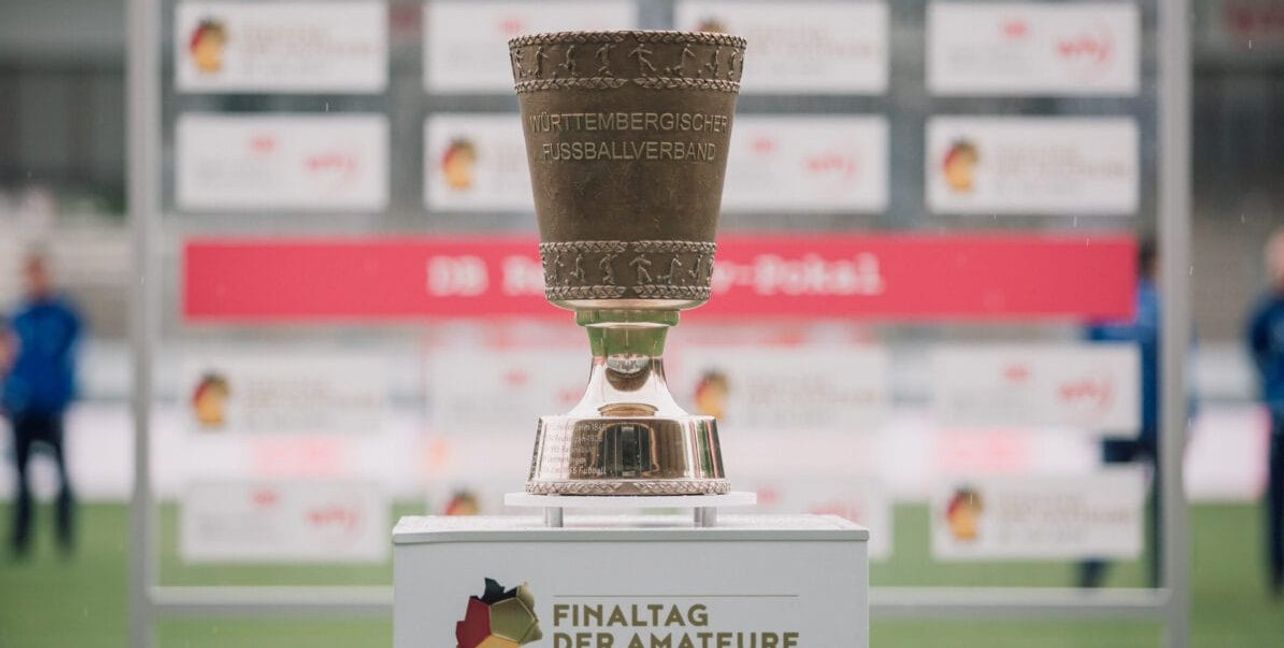 Um diesen Pokal geht es.