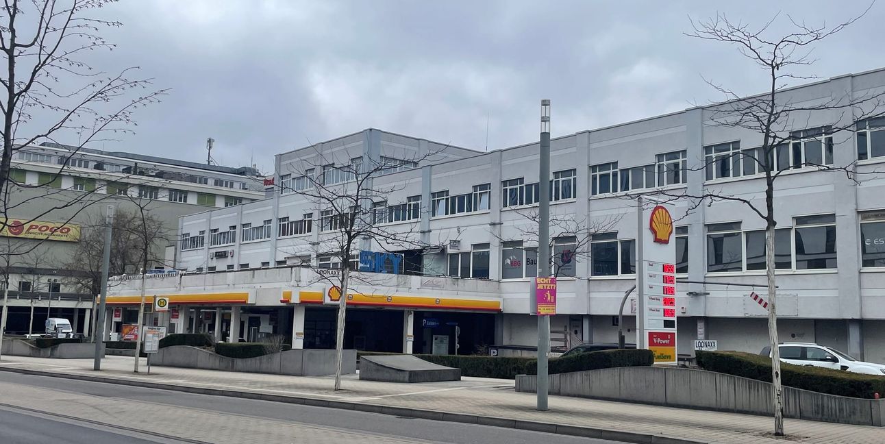 Das Einkaufszentrum stammt aus den 60er Jahren.