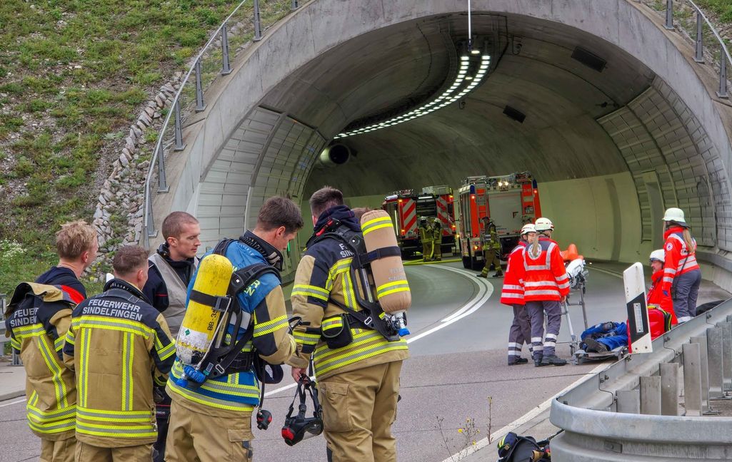 Der Darmsheimer Tunnel war der Einsatzort bei der Feuerwehrübung.