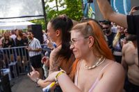 Die Massen feiern beim Wet-Festival im Sindelfinger Freibad.