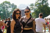 Die Massen feiern beim Wet-Festival im Sindelfinger Freibad.
