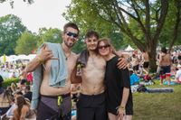 Die Massen feiern beim Wet-Festival im Sindelfinger Freibad.