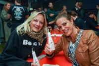 Gute Laune bei der 90er-Party in Holzgerlingen.