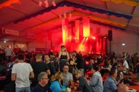 Gute Laune bei der 90er-Party in Holzgerlingen.