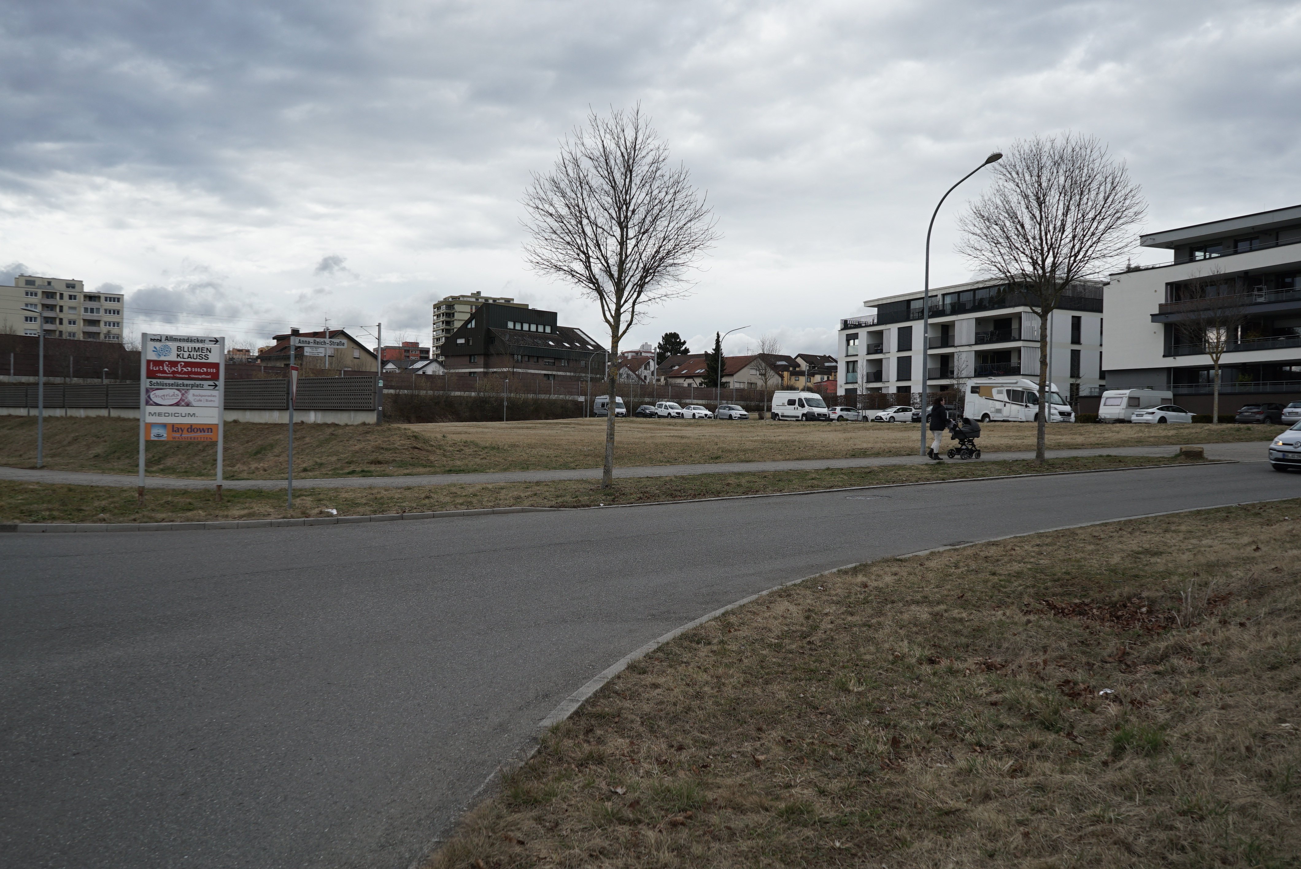 Noch tut sich nichts auf dem Grundstück am Teuchelweg. Spätestens ab April soll sich das ändern. Bild: Heiden