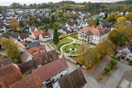 Im Dätzinger Schloss sollen die Bilder im Maltesersaal aufbereitet werden. 	Bild: Richter