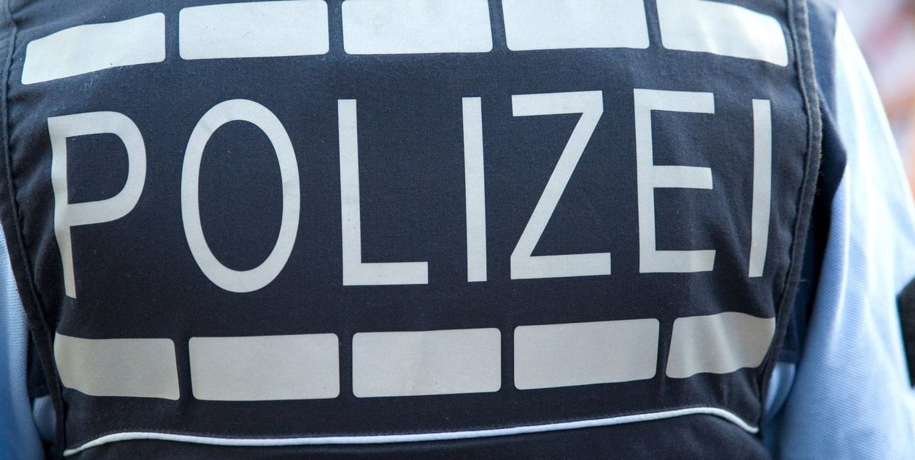 Die Polizei sucht noch Zeugen.