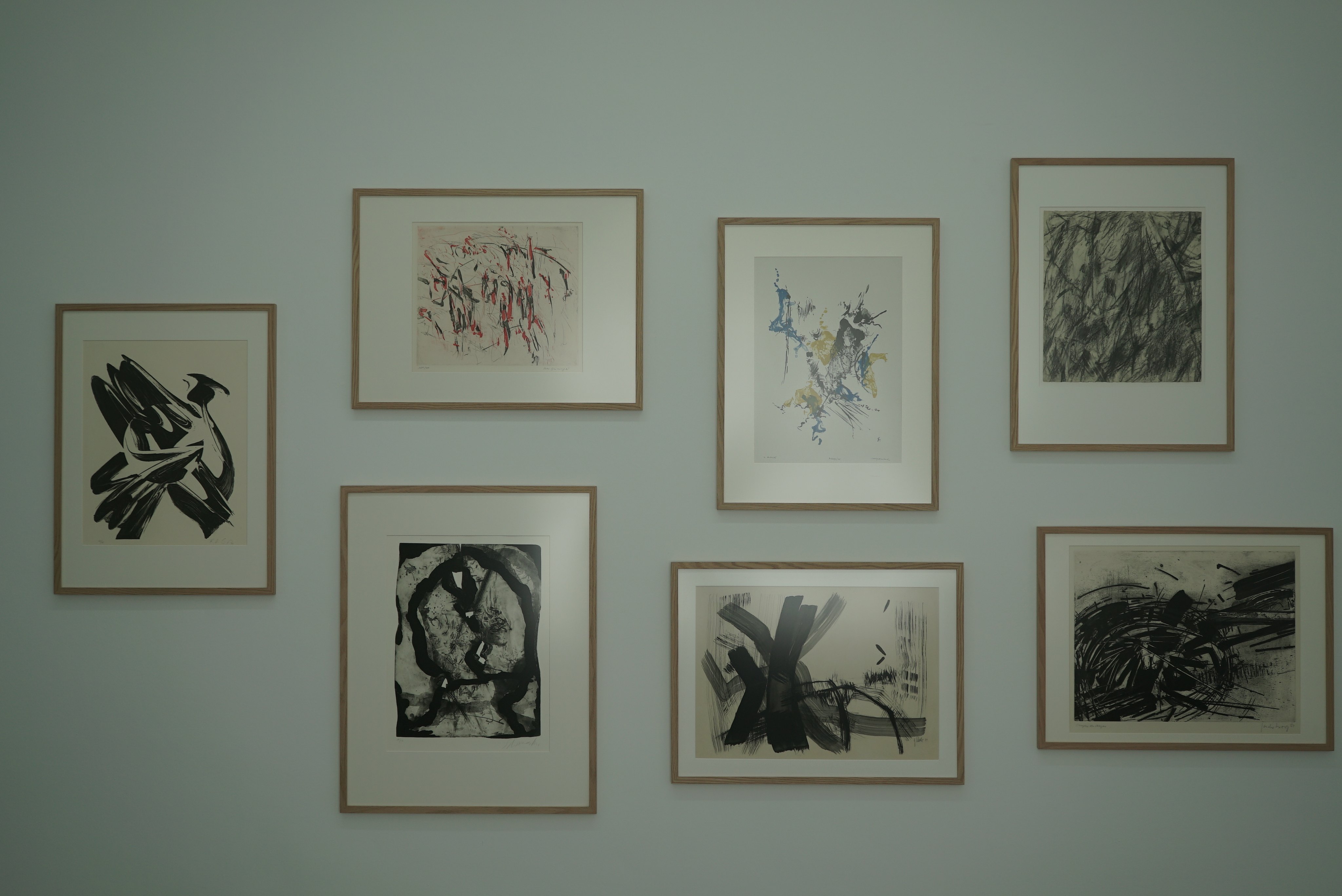 Auch Informel ist in der neuen Ausstellung „Expression und Geste“ vertreten.