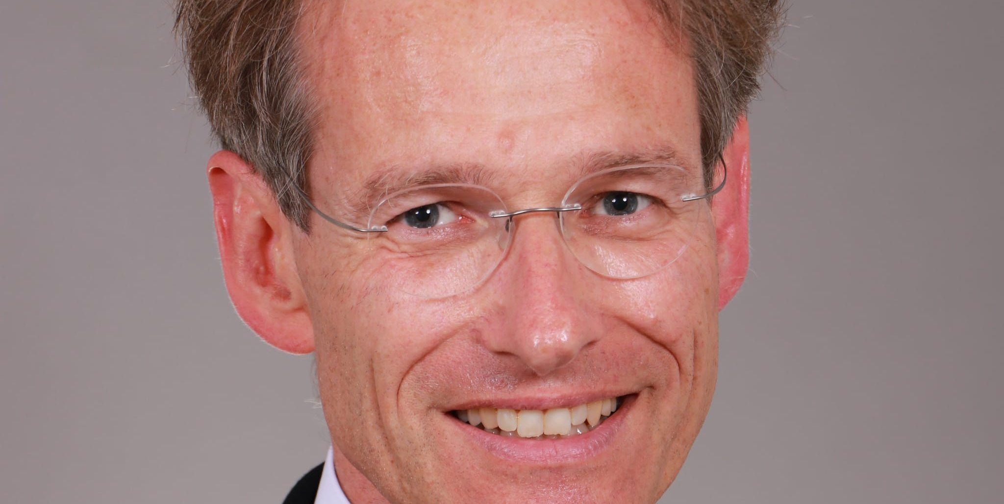 Dr. Nobert Volz.