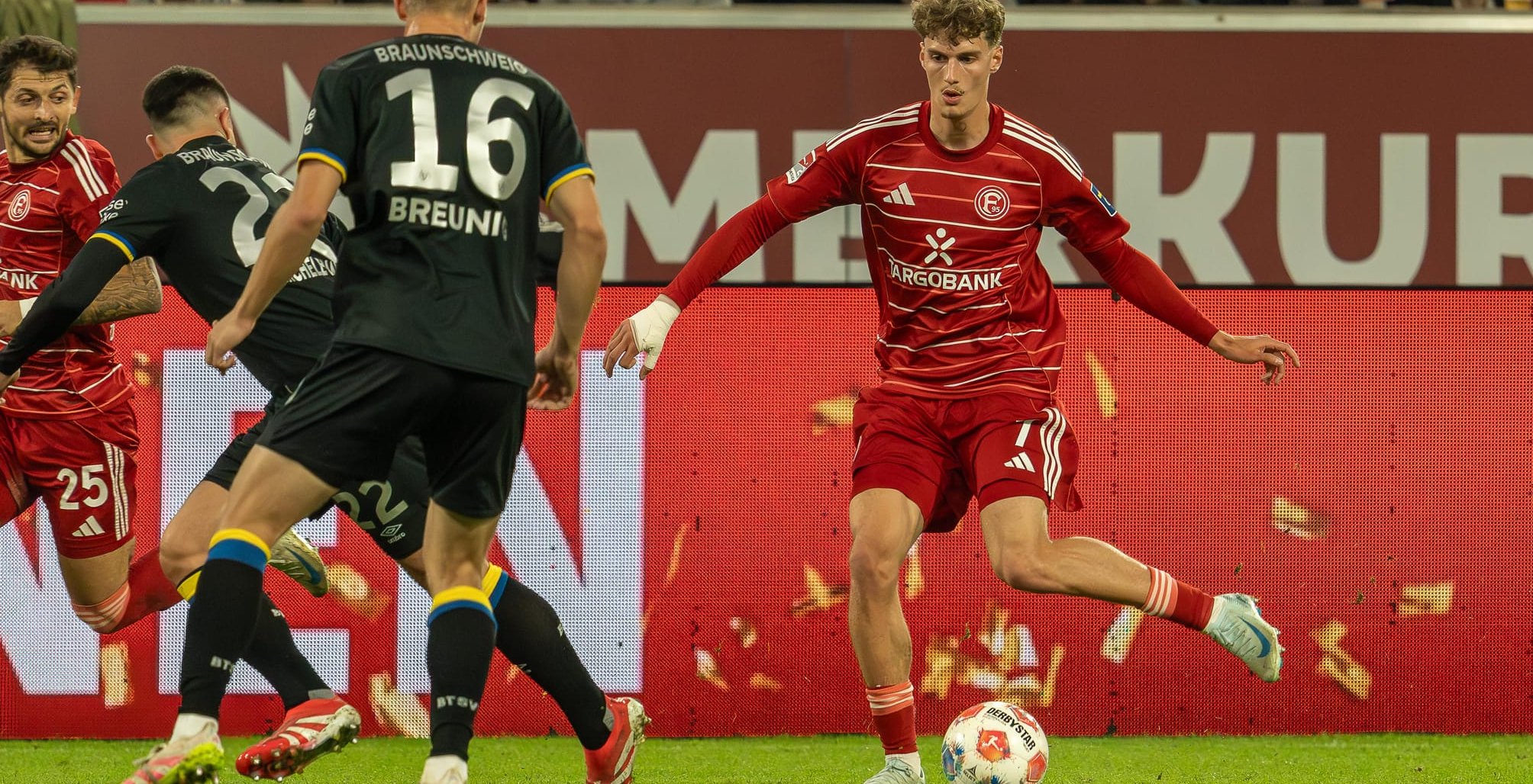 Luca Raimund hat Fortuna Düsseldorf nach dem Abstieg verlassen.