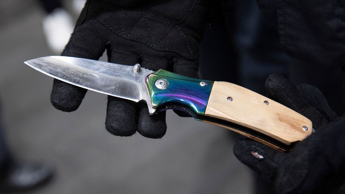 Auch Kinder und Jugendliche fallen durch Straftaten mit Messern auf.