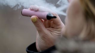 Wie groß ist das Gesundheitsrrisiko von E-Zigaretten? (Archivbild)