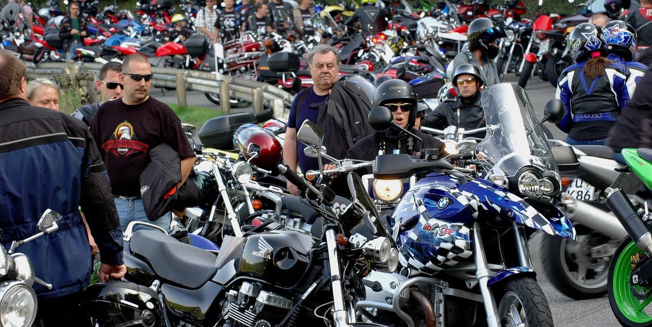 Am Glemseck treffen sich Motorradfahrer im Sommerhalbjahr regelmäßig.
