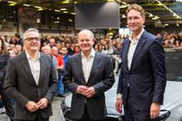 Bundeskanzler Olaf Scholz besucht das Mercedes-Werk Sindelfingen.