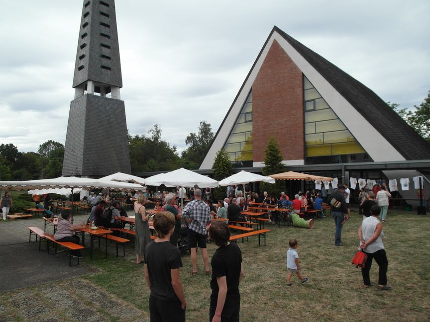 Zum ersten Mal gab es ein Sommerfest der evangelischen Gesamtkirchengemeinde Sindelfingen. Bild: Staber