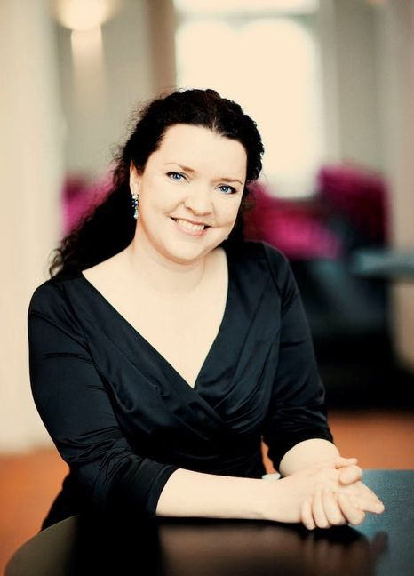 Sopranistin Siri Thornhill singt in Waldenbuch.