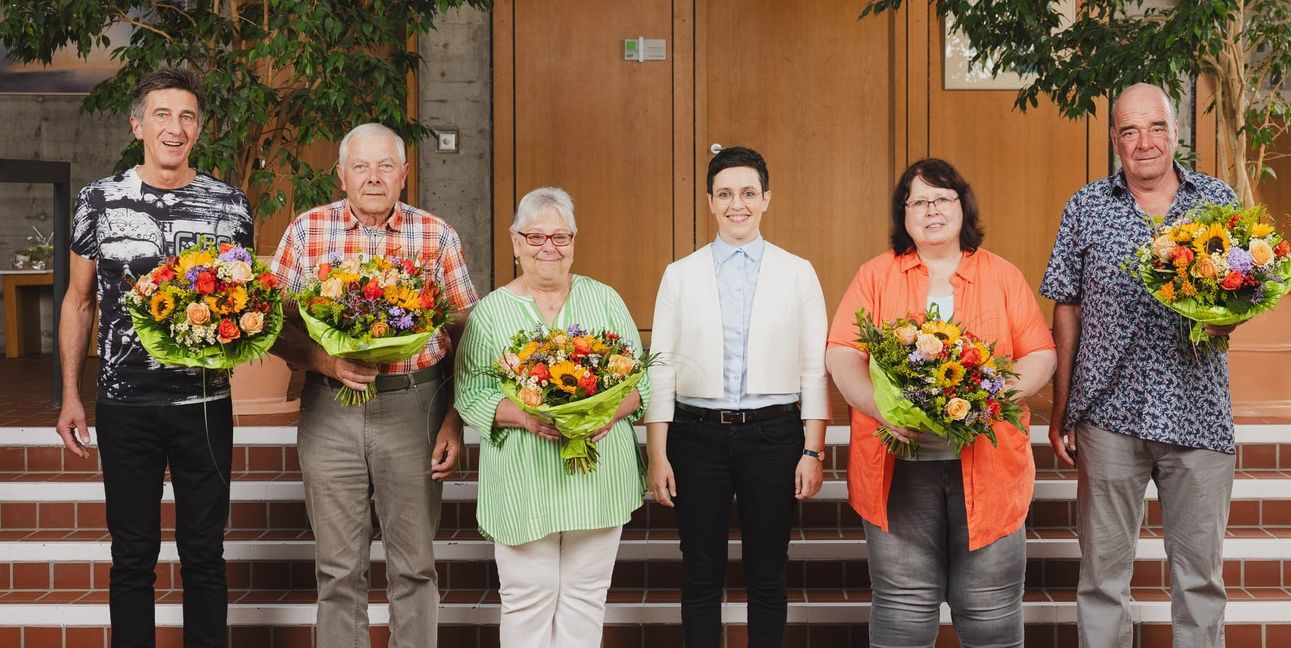 Klaus Andermann, Walter Holzapfel, Christa Schimpf, Bürgermeisterin Anna Walther, Ute Rebmann und Uwe Rebmann (von links). Dr. Golo Beranek war nicht anwesend.