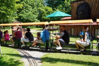 Der Dixieland-Express hat bei den Sindelfinger Dampfbahnfreunden erstmals seine Runden gedreht.