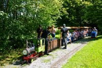 Der Dixieland-Express hat bei den Sindelfinger Dampfbahnfreunden erstmals seine Runden gedreht.