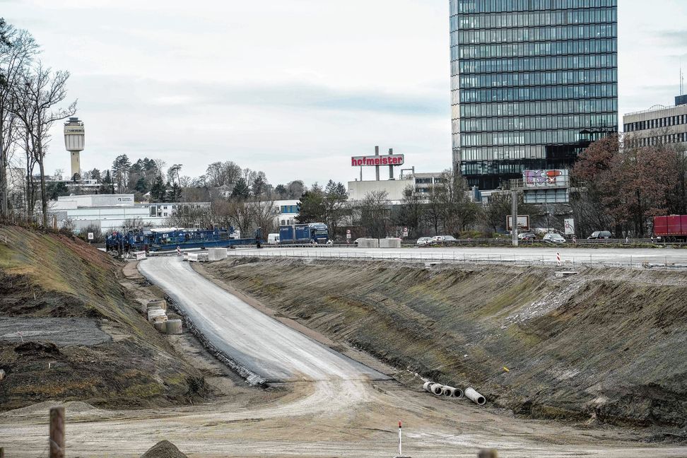 Das wird neu sein: Autofahrer können von Singen kommend abfahren. Böblingen-Ost wird nämlich bis 2026 zu einem Vollanschluss umgebaut.