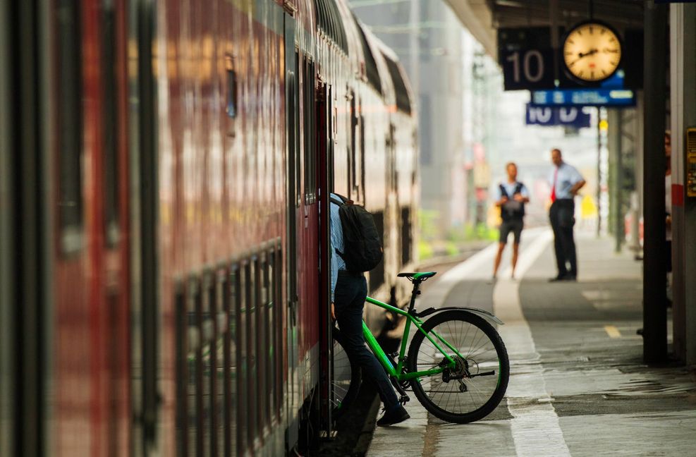 In der Schwarzwaldbahn  müssen Fahrgäste bisher für ihr Fahrrad ein Extra-Ticket lösen.