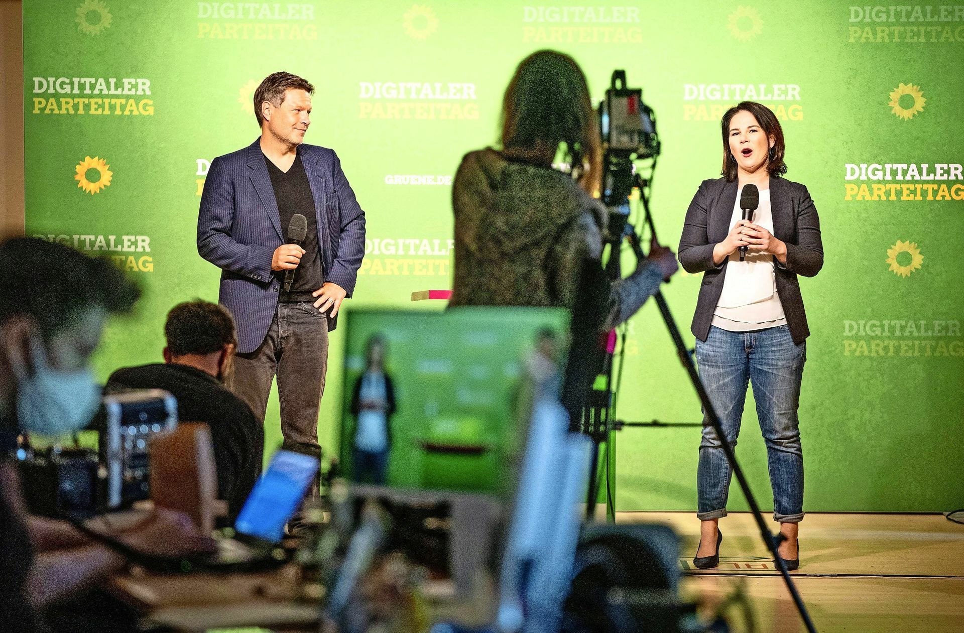 Die Bundesvorsitzende Vorsitzende Annalena Baerbock eröffnete bereits im Mai einen Online-Parteitag der Grünen.