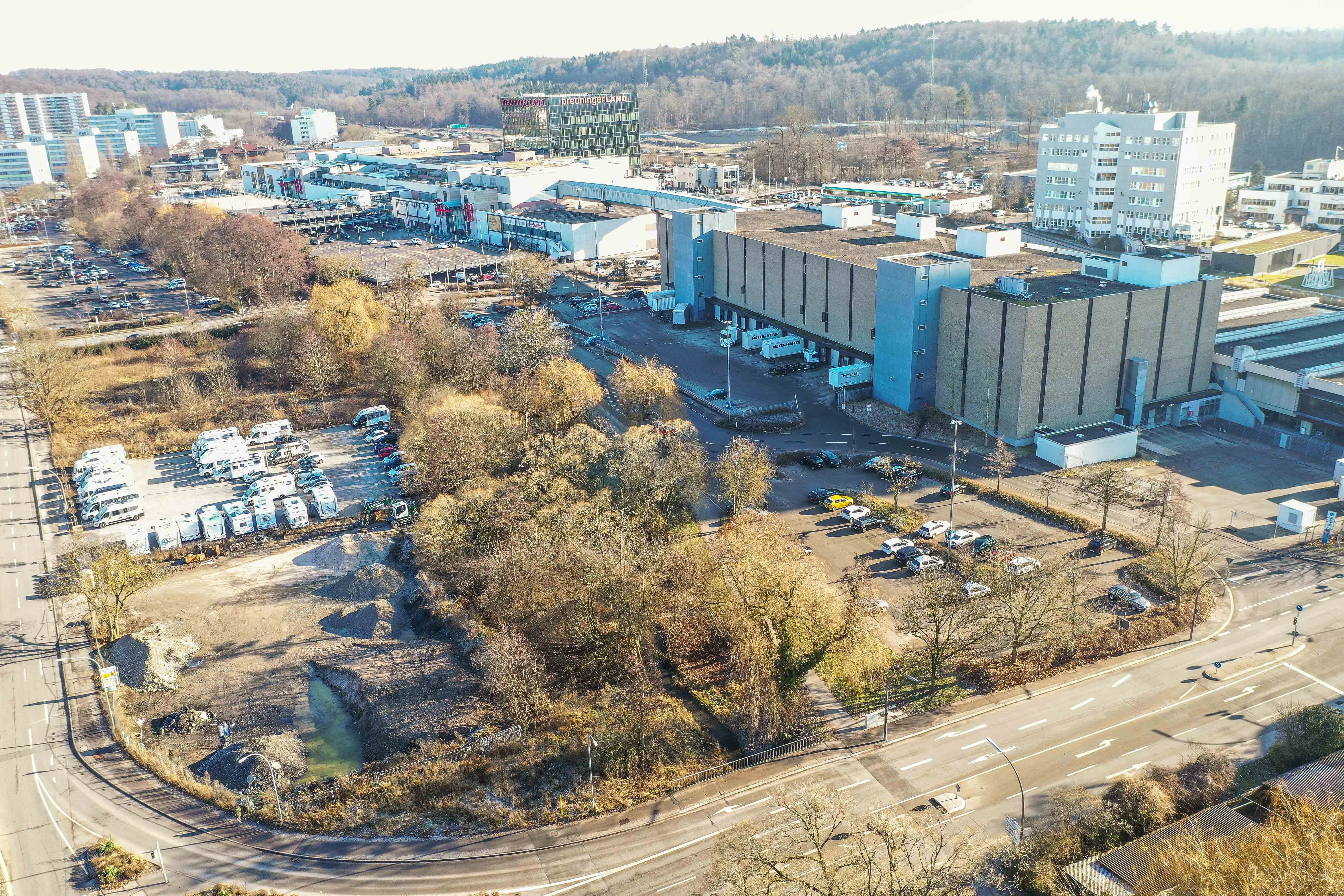 Entlang der linken Seite des Bachlaufs sollen im künftigen Goldbachquartier rund 900 Wohnungen gebaut werden. BIld: Dettenmeyer