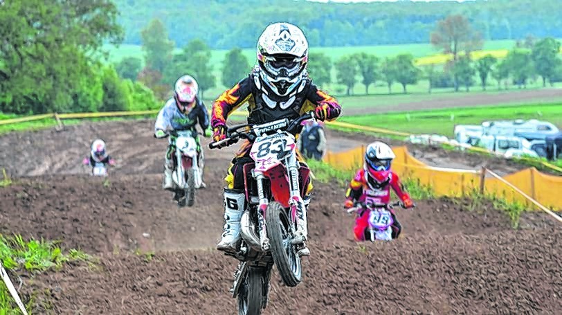 Der Nachwuchs kann es fast schon so wie die Großen. Am Samstag gehört den Talenten der Holzgerlinger Schützenbühlring.  Bild: z